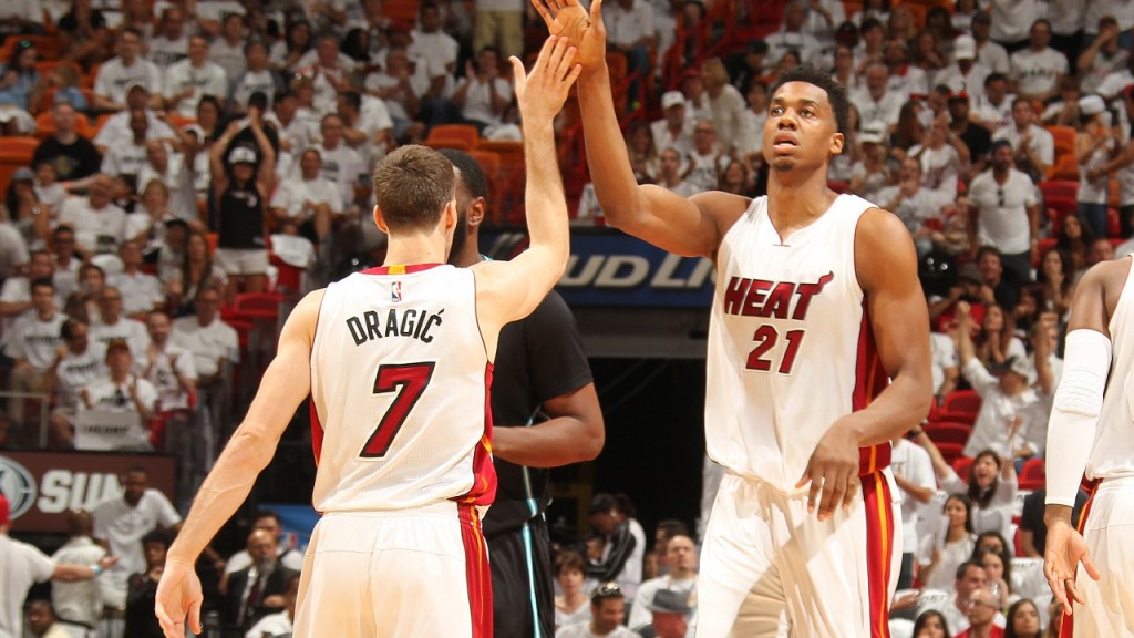 160501143753-whiteside-dragic.1280x720-1024x576