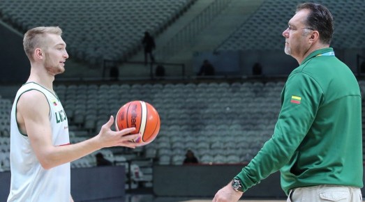 domantas-sabonis-arvydas-sabonis-71161284